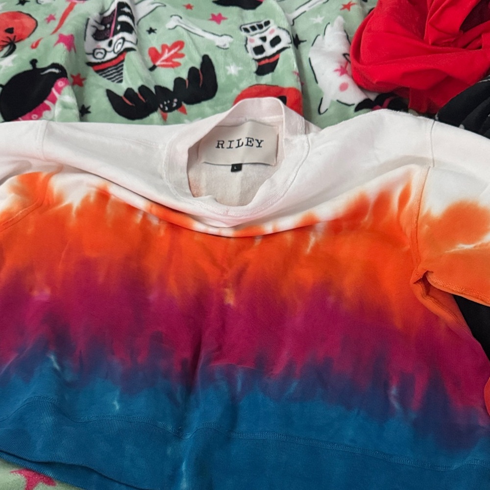 Women’s Tie-Dye Shirt - Orange, Pink, Blue